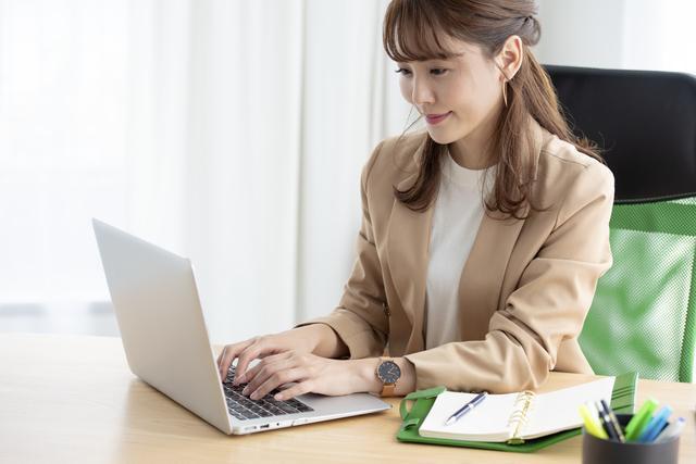 池袋駅！ドコモ料金計算センター事務♪土日祝休み！電話応対なし